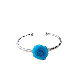 Women's bracelet with blue Agate