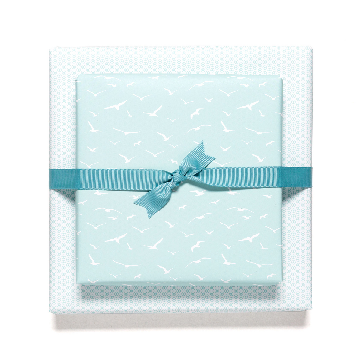 Vögelpappapier Mint - Maritiem inpakpapier met meeuwen, als een geschenkverpakking voor de bruiloft, voor geboorte of doop