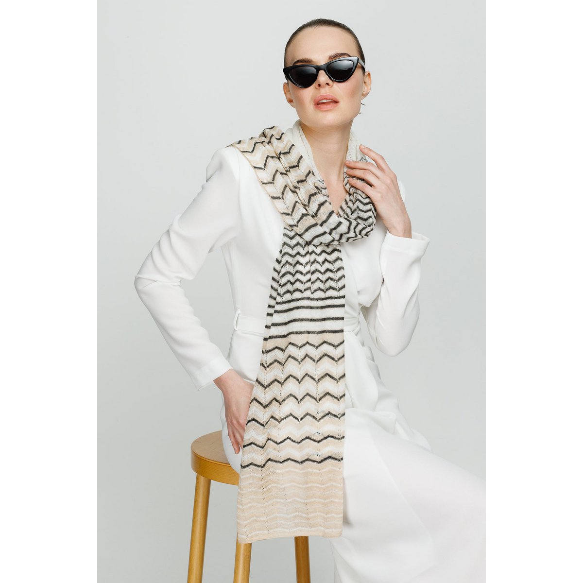 Cybele Shawl Ecru-Beige-Black