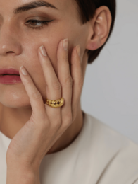 Mirabelle - Karo Dome Ring und Band