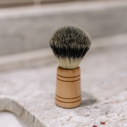 Vegan shaving brush