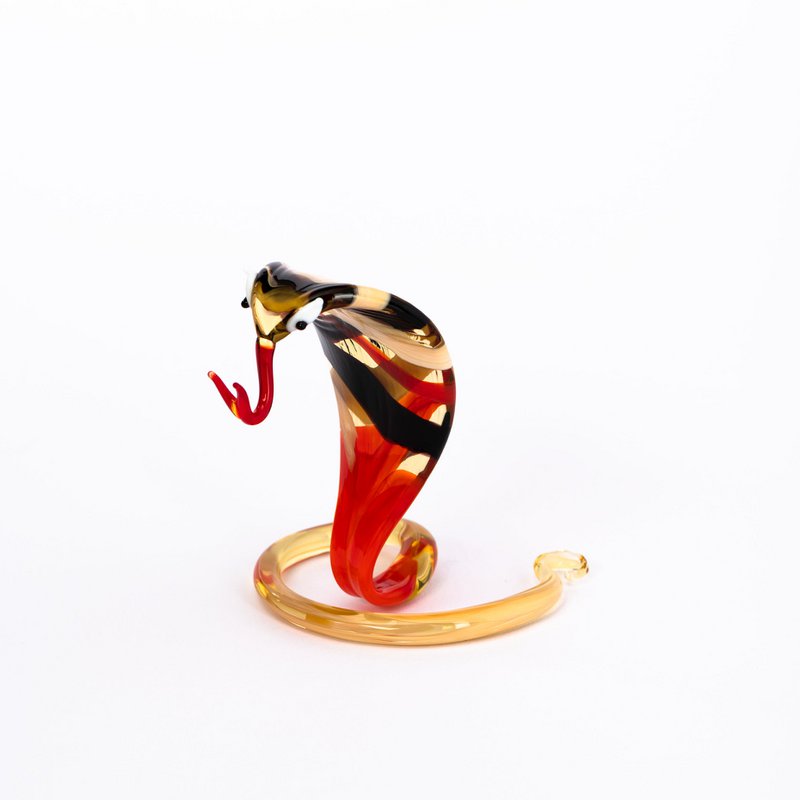 Cobra Glastier