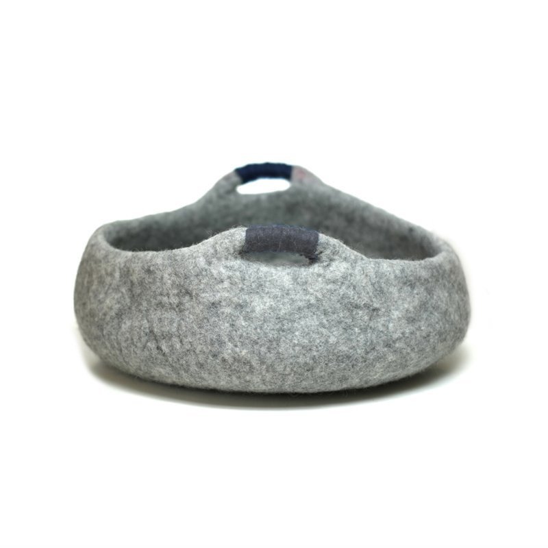 Basket light gray
