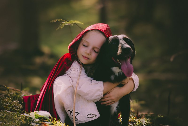 "Lille Rødhætte" Magic Cape