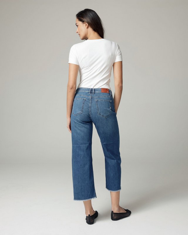 Mid-Blue staight-leg cropped mid-Rise jeans | Nancy