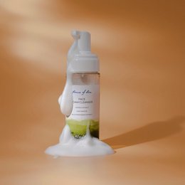 Natural Cleansing Foam - Natural, Vegan & Clean Beauty Certified skincare from Scandinavia