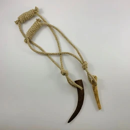 Juguete para perros con cuerda de cáñamo y astas - Talla S