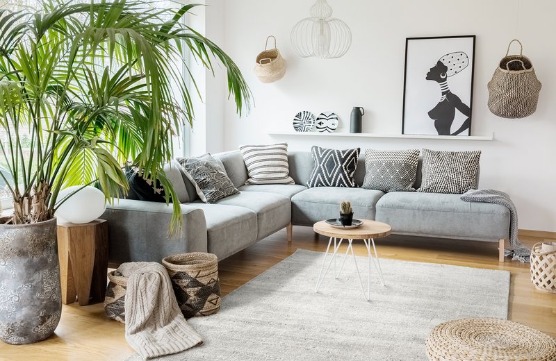 Kurzflor-Teppich Hellgrau 155 x 230 cm, Teppich für Wohnzimmer, superweicher moderner Kurzflor-Teppich