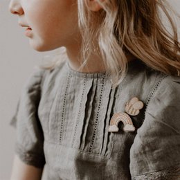 Pin's en bois - Abeille