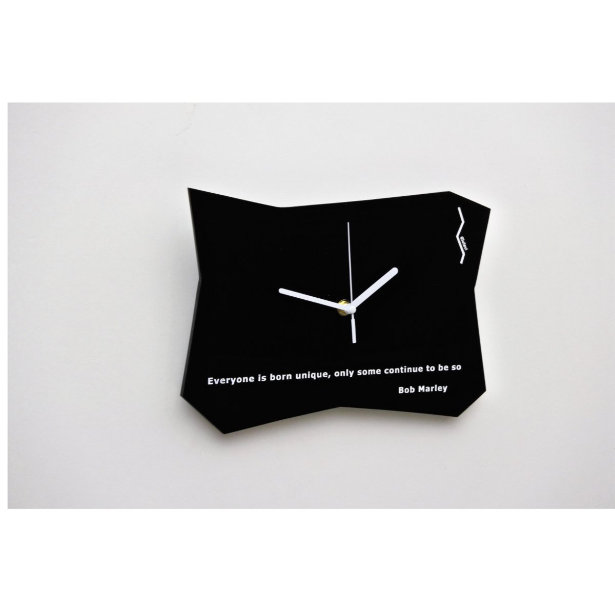 el gran reloj negro