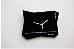 Die große schwarze Uhr