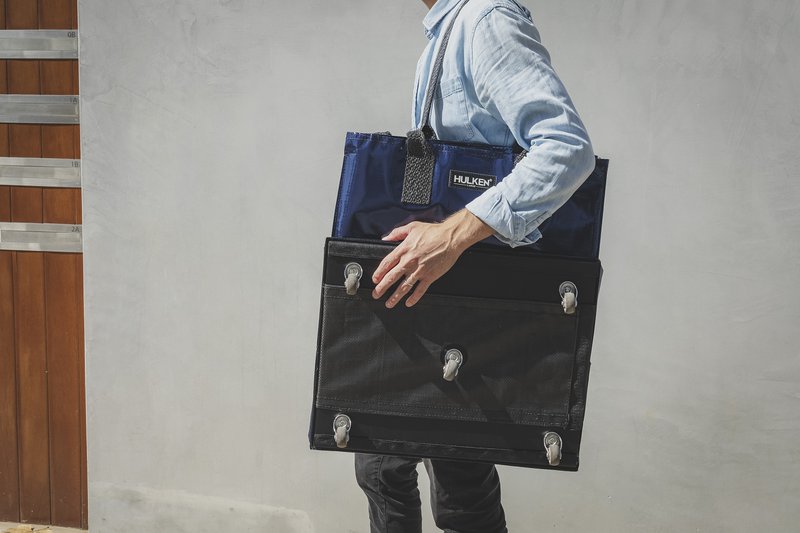 Hulkenbag grande azul medianoche con cubierta construida