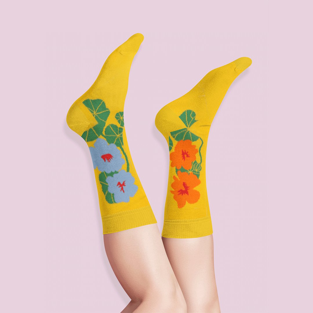 Stylische und bequeme nordisch inspirierte Baumwollsocken - Frische Socken Kapuzinerkresse