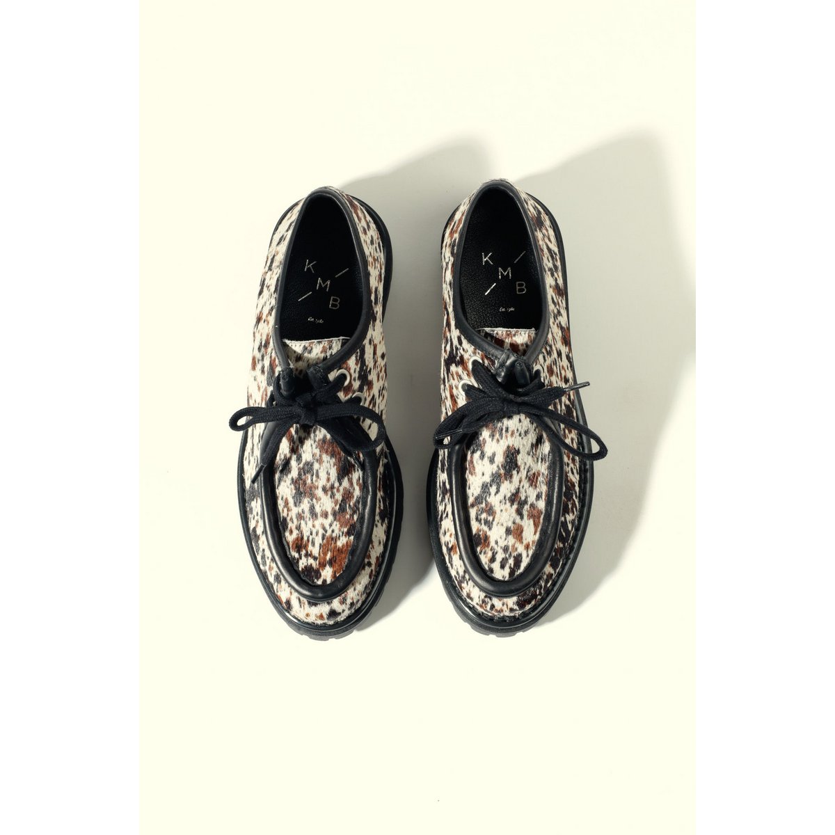 ODDA COW PRINT – Wallabee-Schuhe mit dicker Sohle