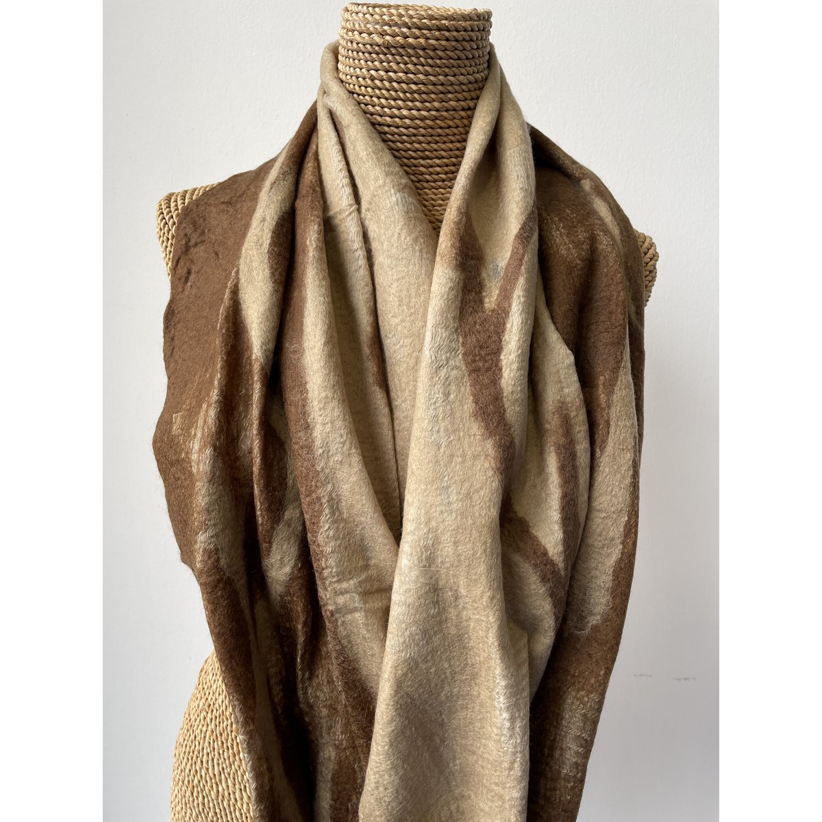 Scarf | Silk | Mernino wool | beige-brown | Handmade | Fair Trade | Nepal