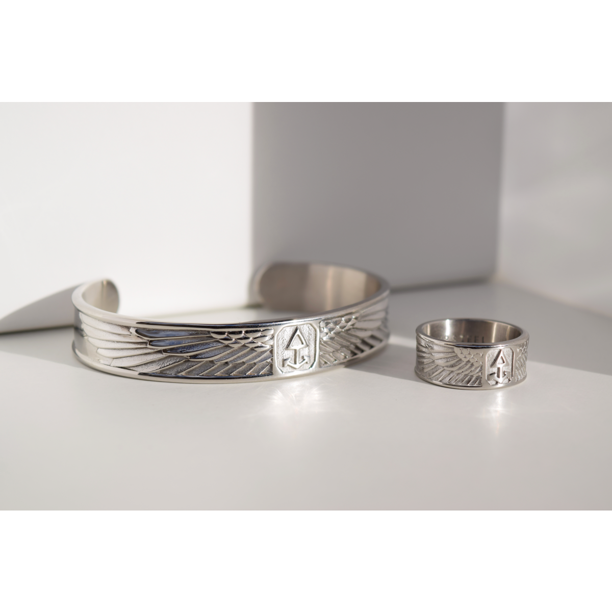 Bracelet WINGED SUN