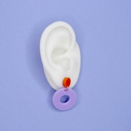 Colorblock Circle stud earrings in orange and lilac