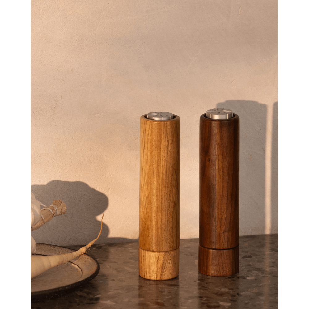 Zout- en pepermolens - UPSIDE DOWN - Eiken / Walnoot