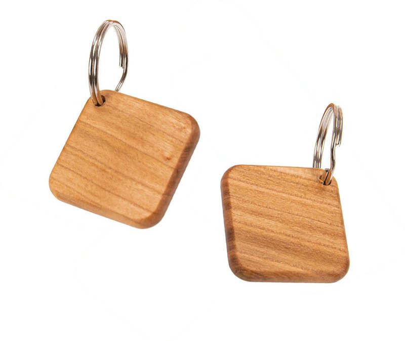 Castricum 857 key chain cherry wood (4x4x0,5 cm)