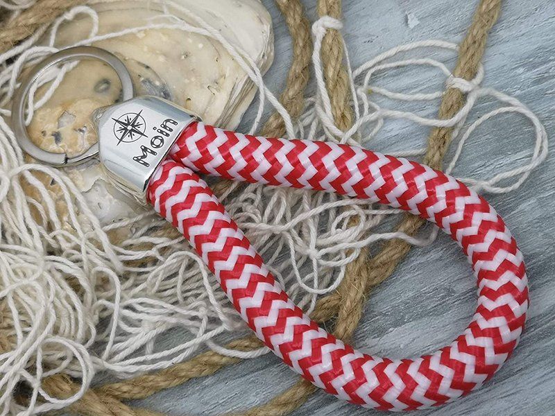 MOIN - anello portachiavi - fatto a mano ad Amburgo - regalo marittimo, per un trasferimento nel nord della Germania o sulla costa - zigzag rosso e bianco