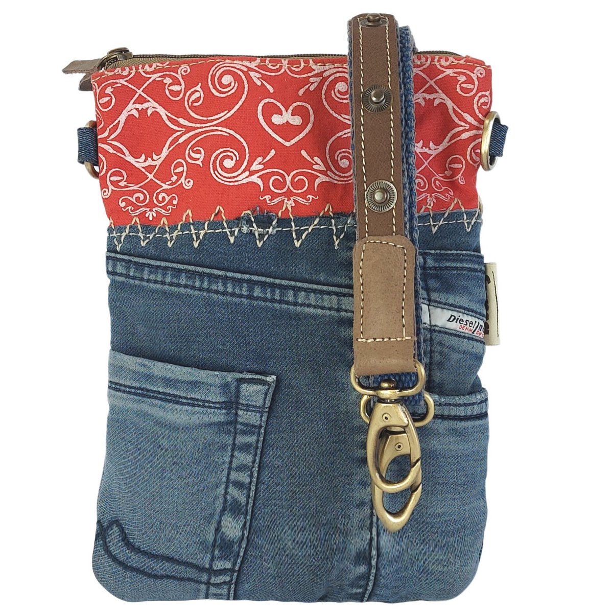 blaue Jeans & rot 18x23 cm