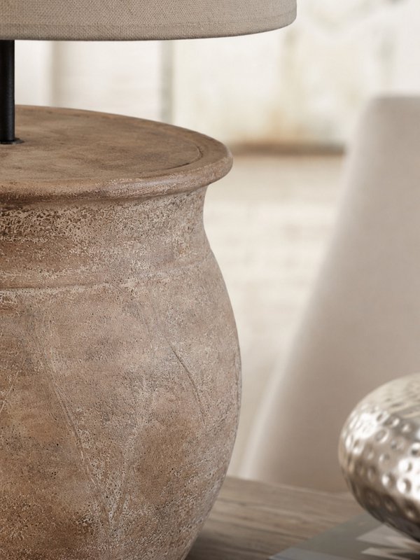 Aurea – Tischlampe aus Keramik