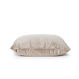 Nougat - Velvet Cushion - 40 x 60