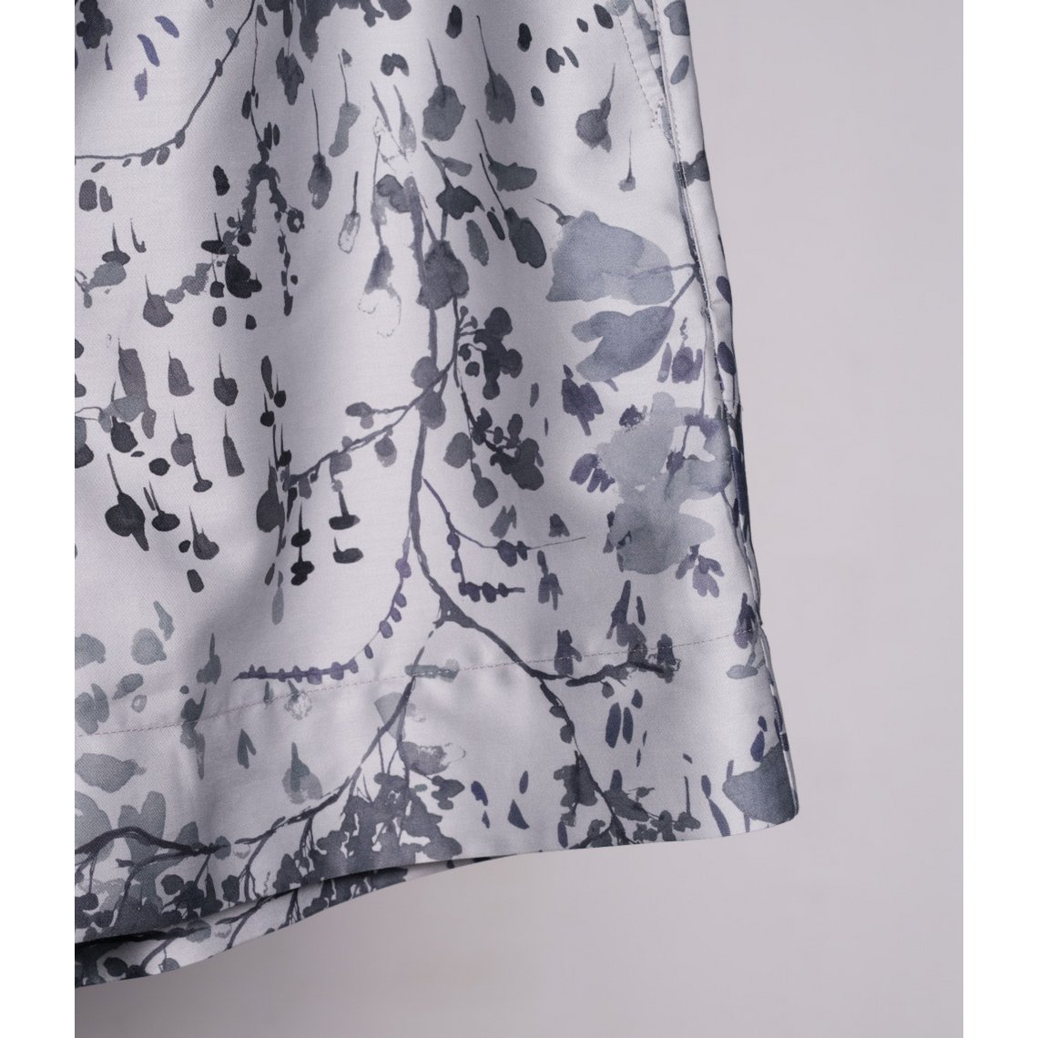 Completo due pezzi Silky Poems Grey (camicia + pantaloncini)