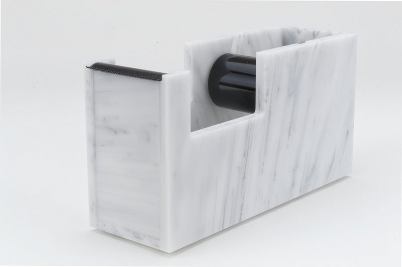 Selvklæbende tape dispenser marmor hvid