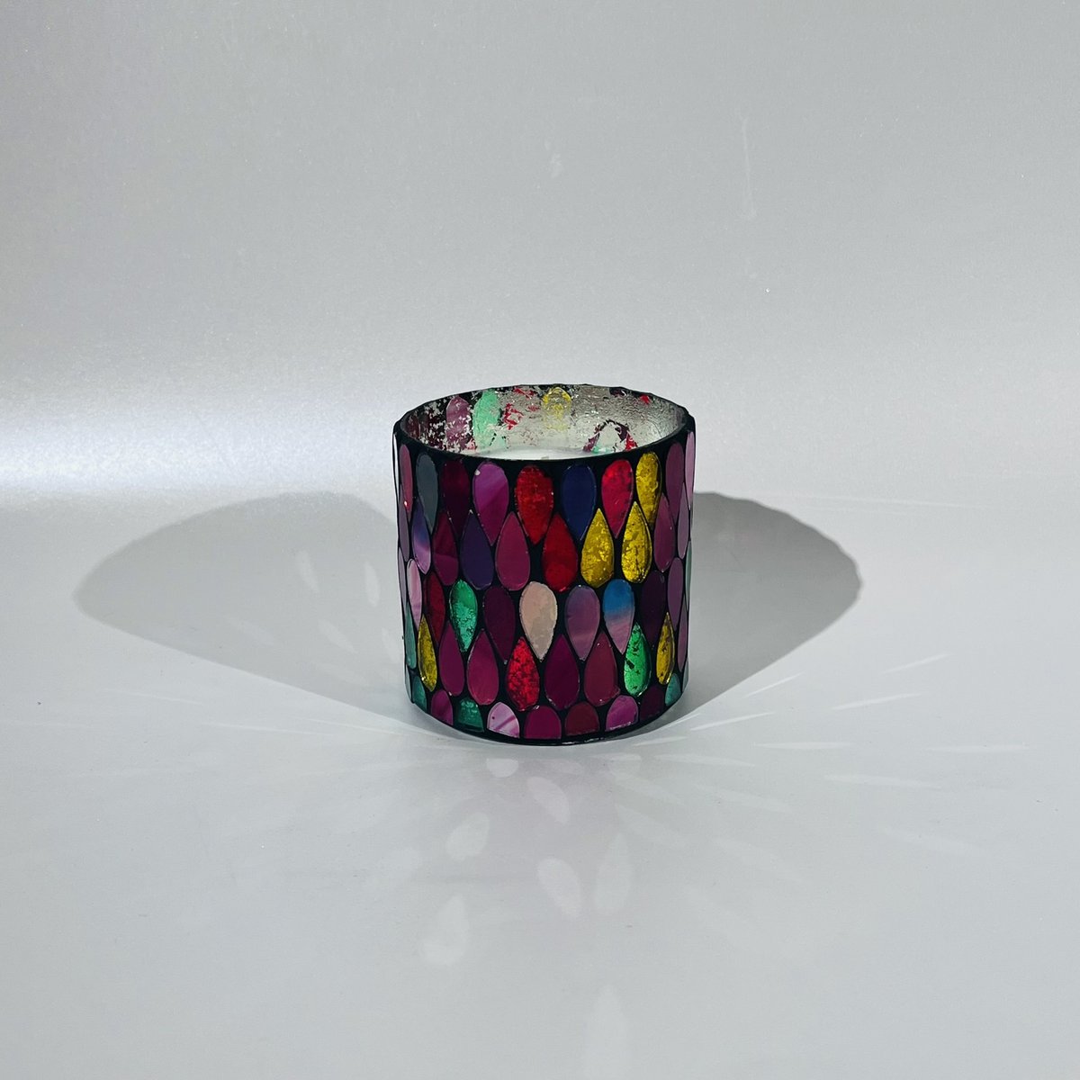 Bunte Wonderlight-Kerzen / Kerzenhalter