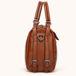 AnBeck Women's Elegant PU Leather Shoulder Bag / Top Handle (2 Color Options)