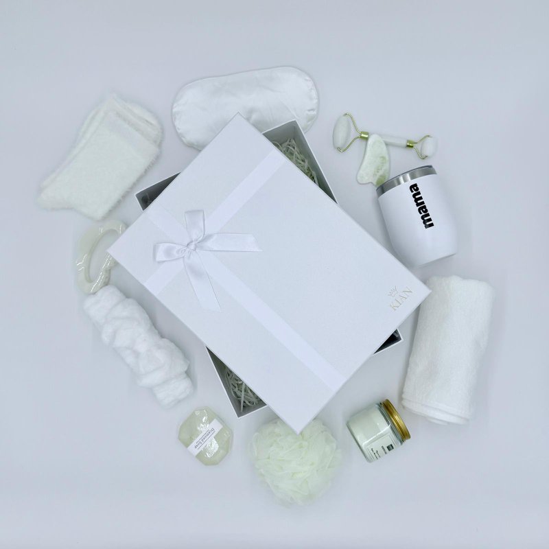 Women's gift box white - elegant wellness & beauty gift box