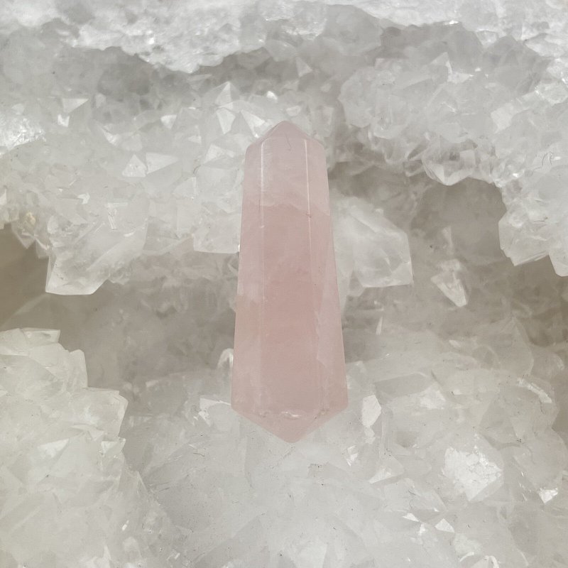Bijtende punt - Rozenkwarts (3/3,5 cm)