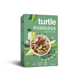 Organic porridge with goji berries and chia seeds, gluten-free.