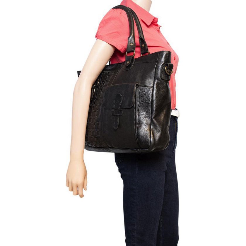 Black ladies bag or shoulder bag made of braided leather handles and