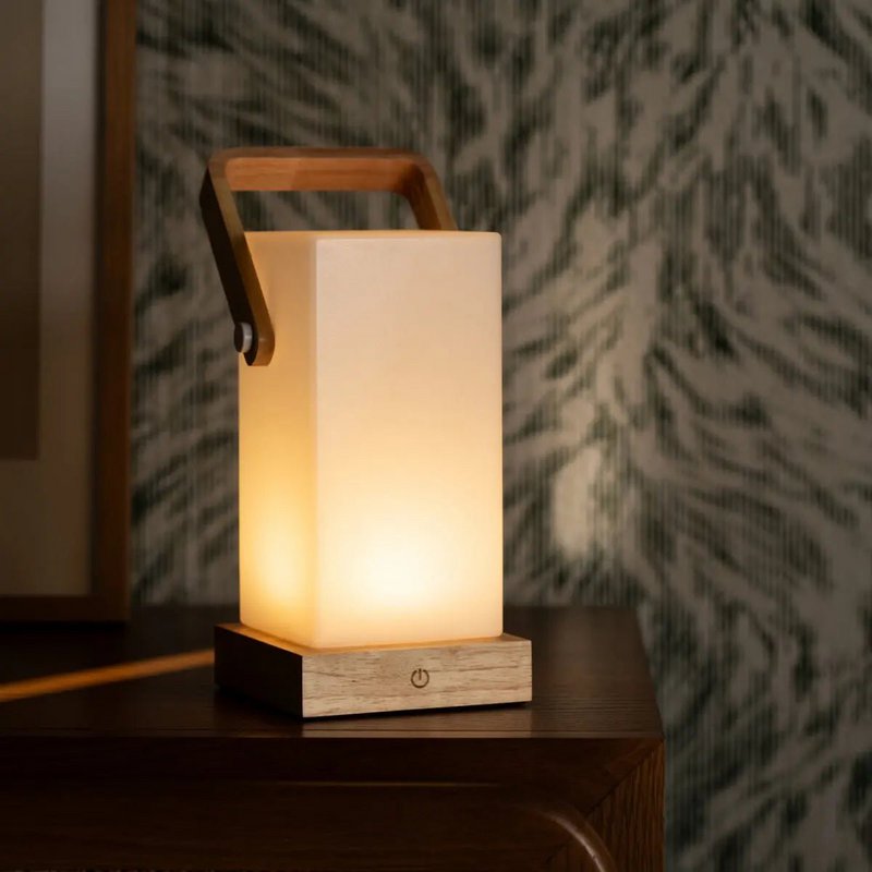 Harper lysebrun trælampe