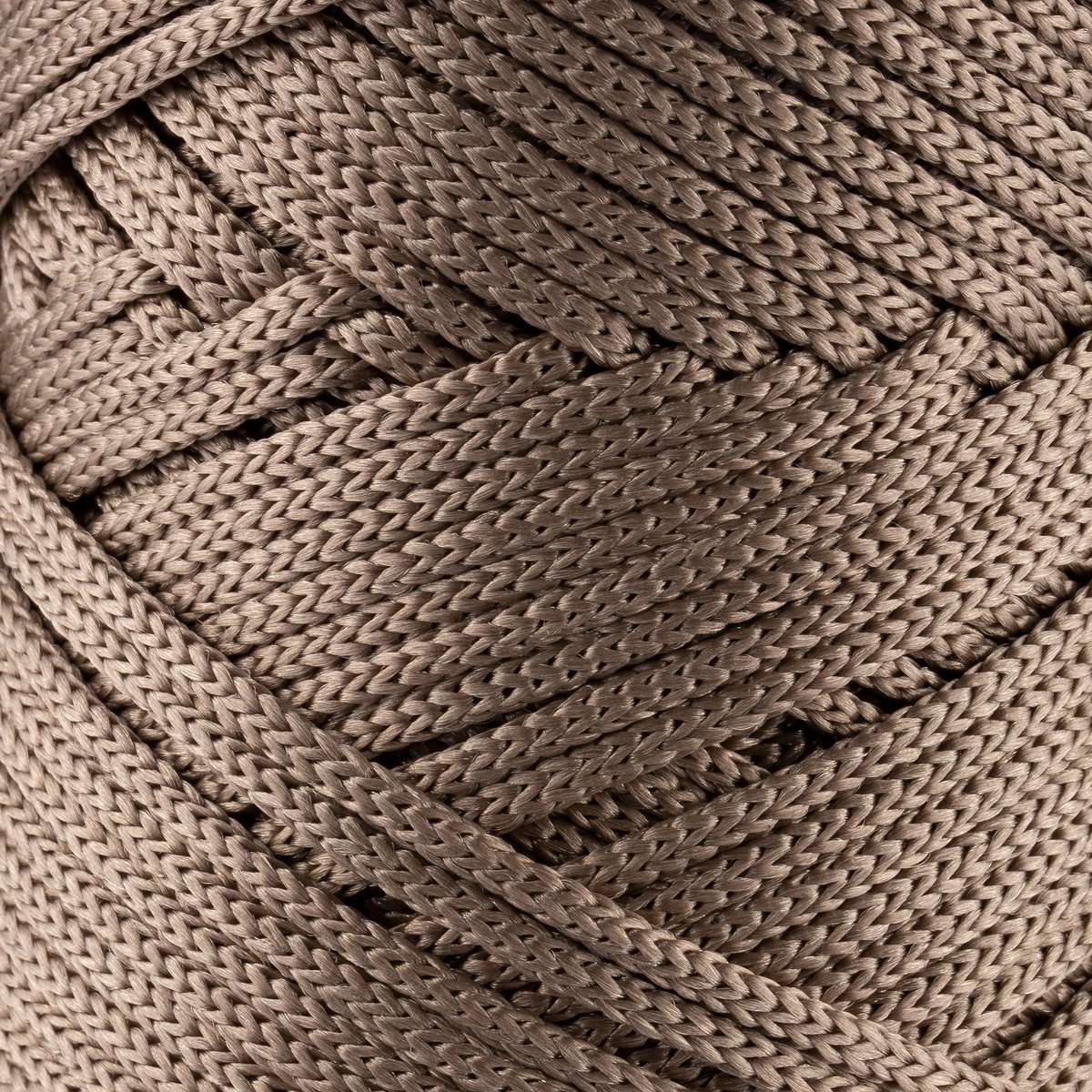 Sensy Premium 3 mm - 131 yards 100 % polyester macrame ledning