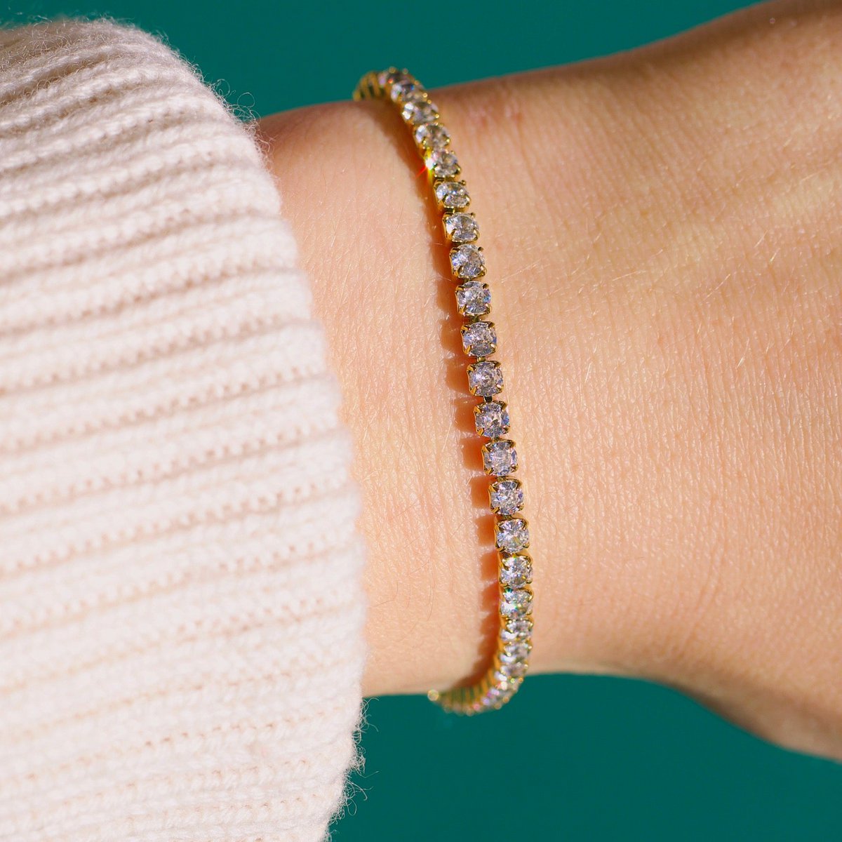 Press - Tennis Bracelet 4mm
