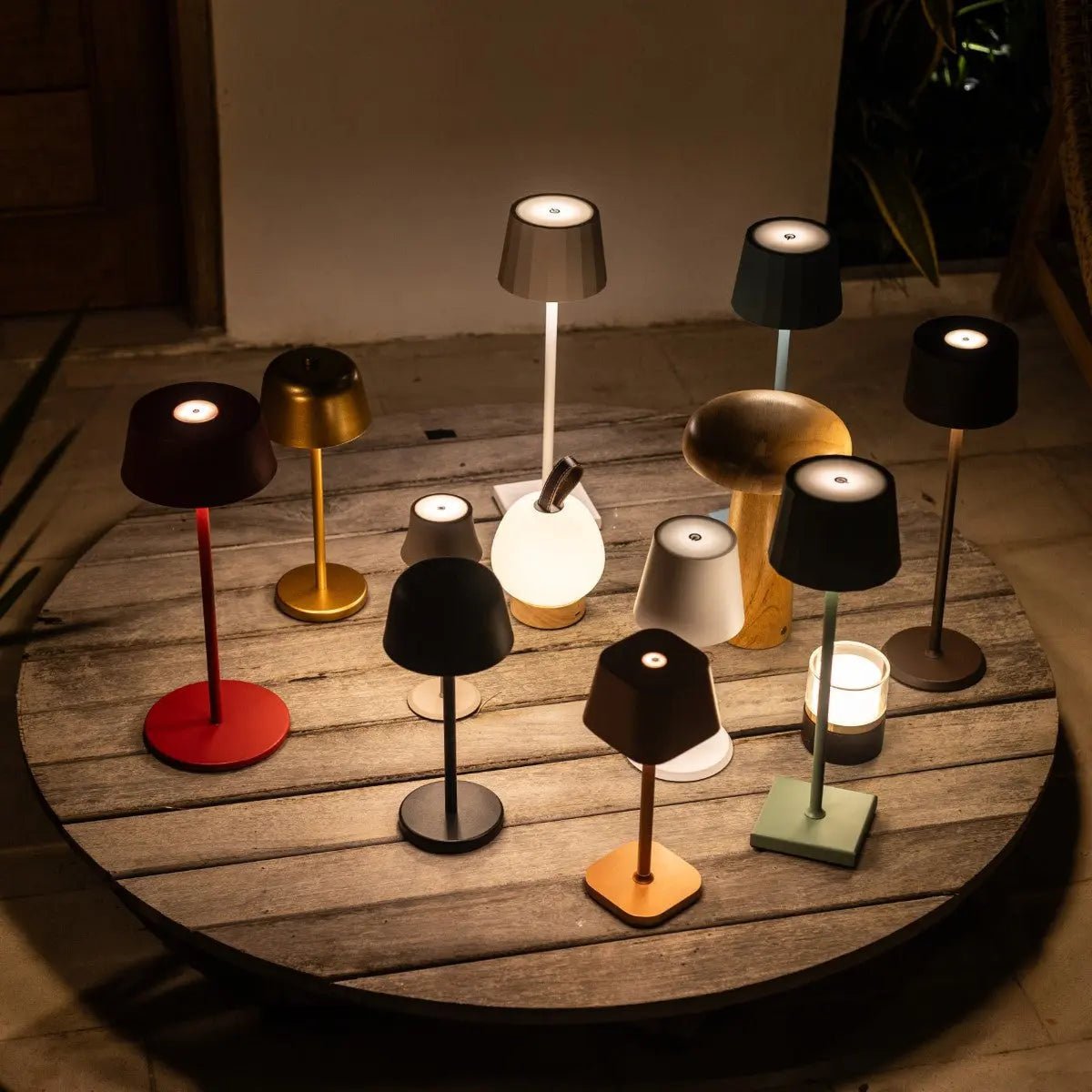 Lampe de table rechargeable en bois marron clair Lennart