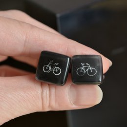 Manchetknapper med cykel, Sort farve, Tilbehør til sporty mænd