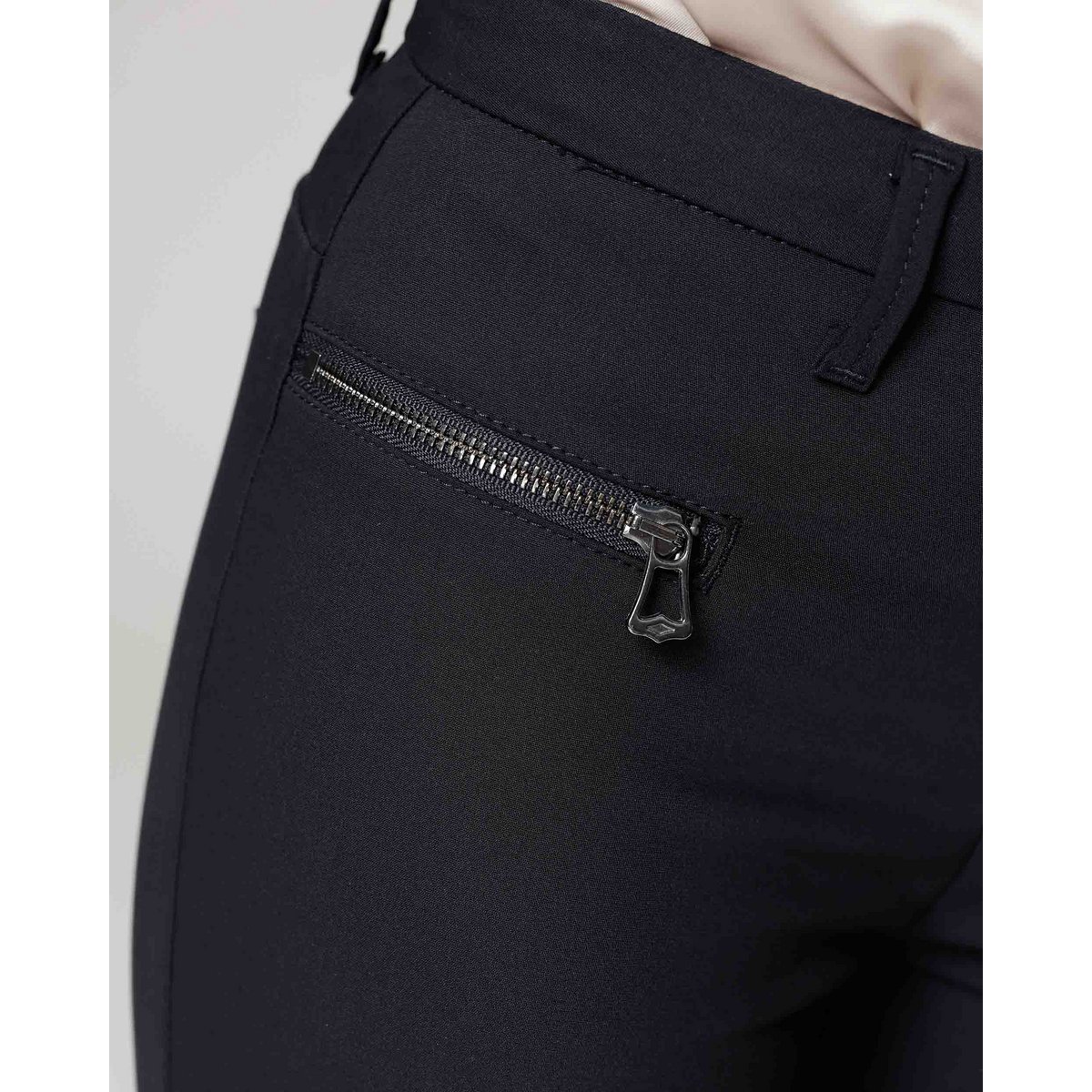 Black Skinny Trousers | The Elisa
