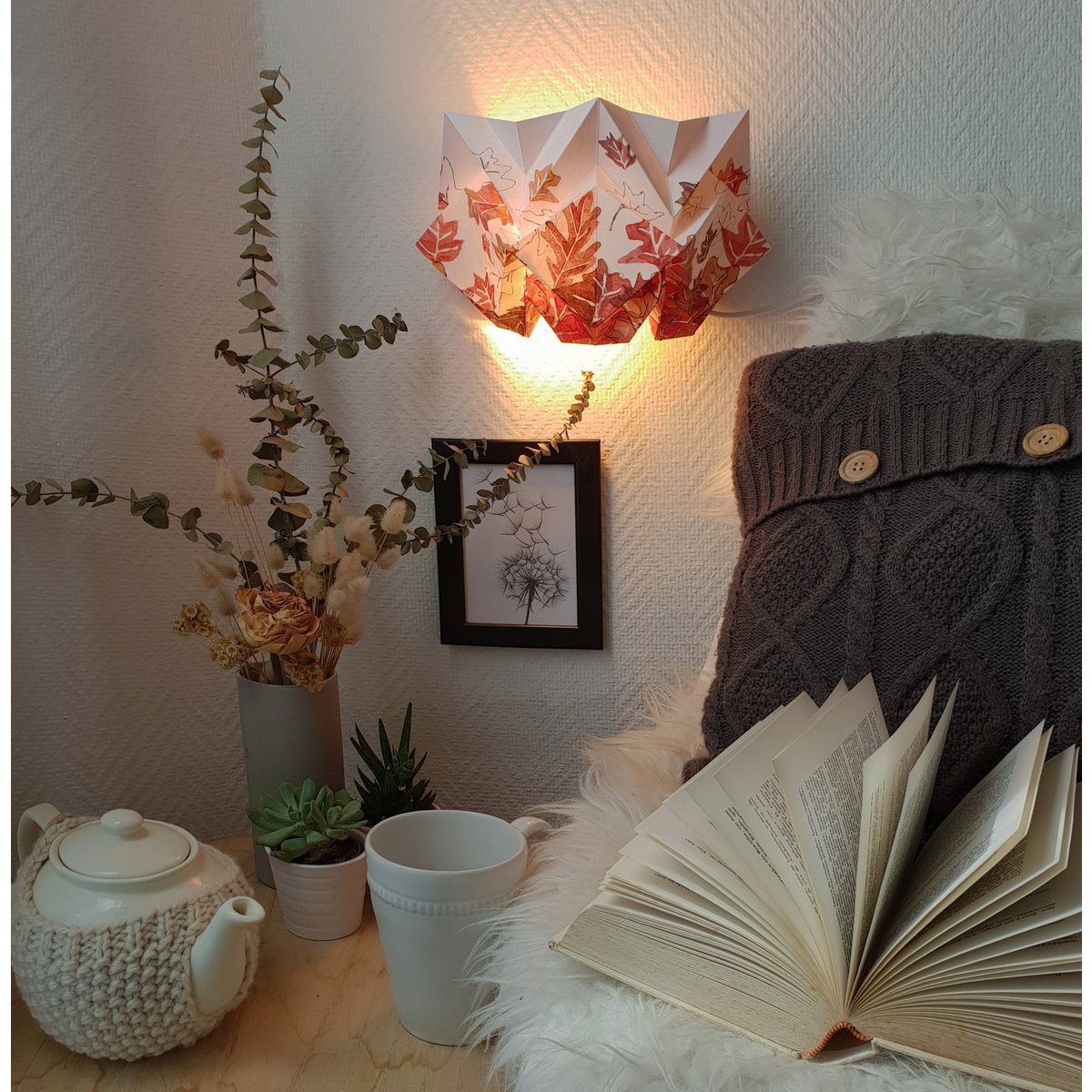 Papierowy kinkiet origami - jesienny wzór