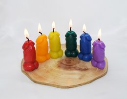 Set di candele per pene arcobaleno LGBTQ da 2 "