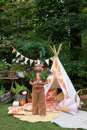 Girlande „Picknick mit Blumen“.