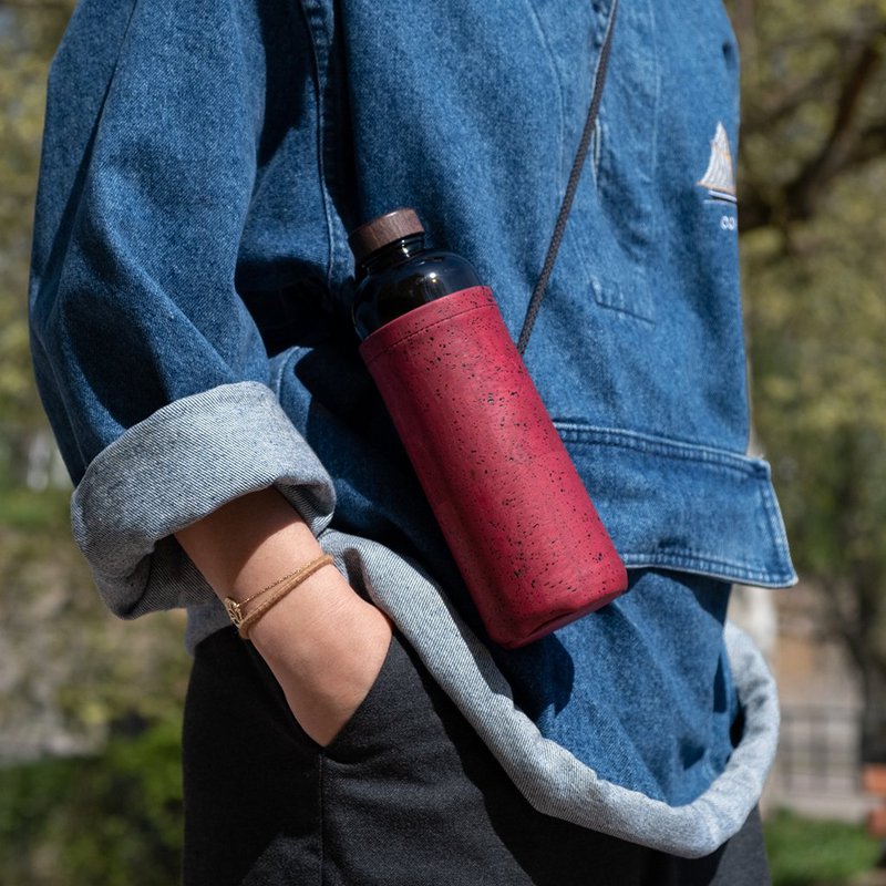 Water bottle - wine red cover - 600ml