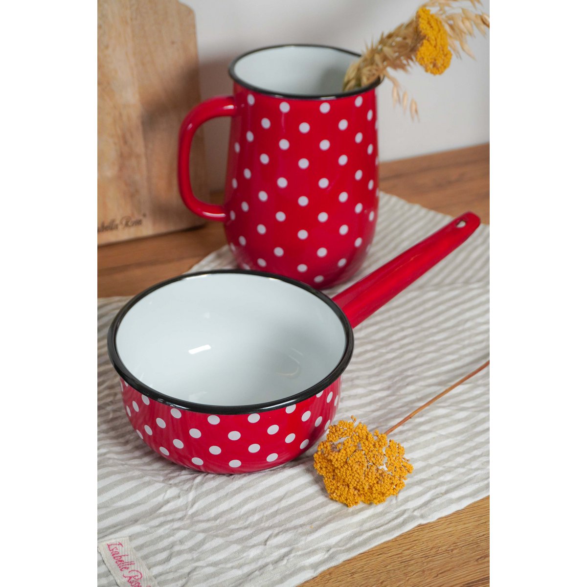 Emaille Sauce Pan Polka Dot Red 1,5L Isabelle Rose