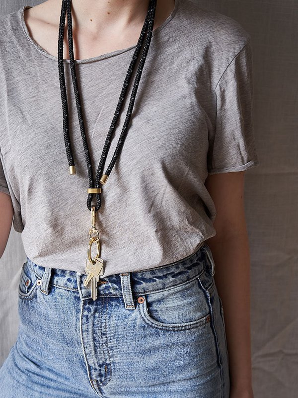 LANYARD SLEUTELHOUDER (ZWART REFLECT)