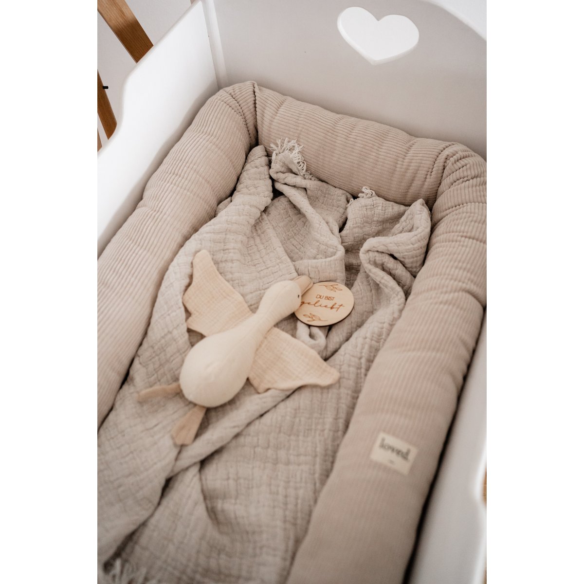Borde de cama serpiente crema/beige CORD