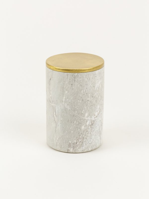 Mittlere zylindrische Box aus Stein mit kupferfarbenem, messingbeschichtetem Deckel