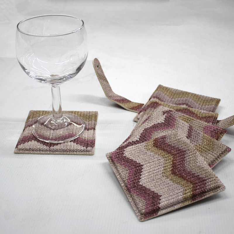Glass coasters set of 6 zigzag pattern pink coasters